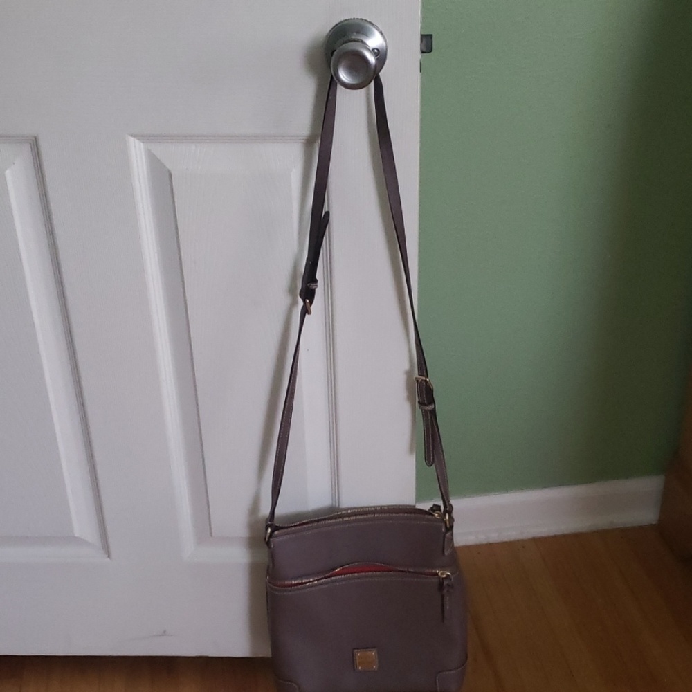 Dooney and Bourke crossbody bag